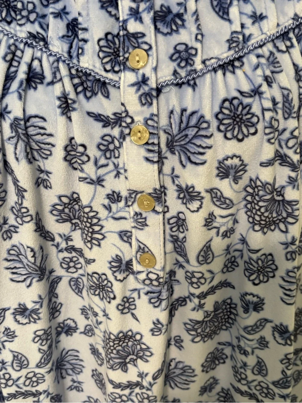 ARIA Blue Floral Fleece Sleep Shirt/Robe Size Large